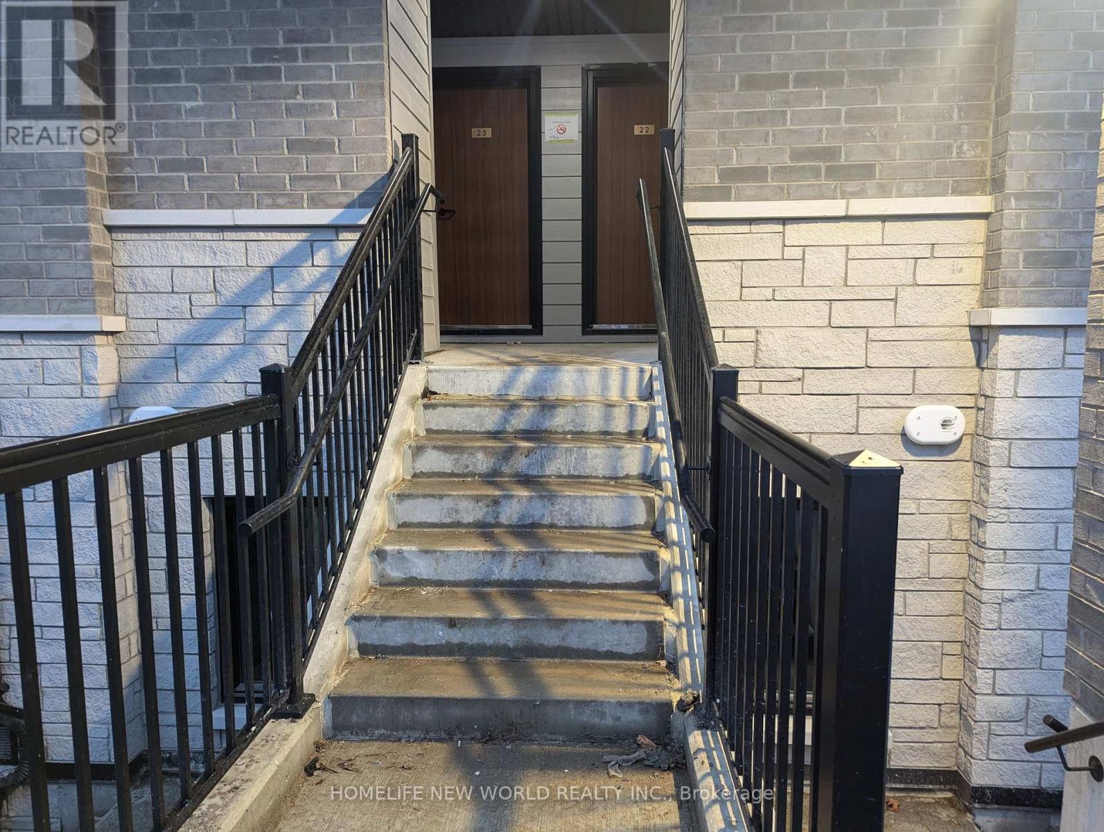 23 - 109 MARYDALE AVENUE, Markham, Ontario