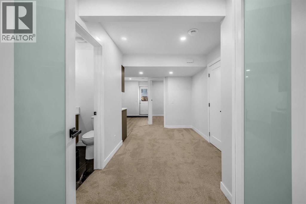 201 Morningside Gardens Sw, Airdrie, Alberta  T4B 0C9 - Photo 29 - A2252532