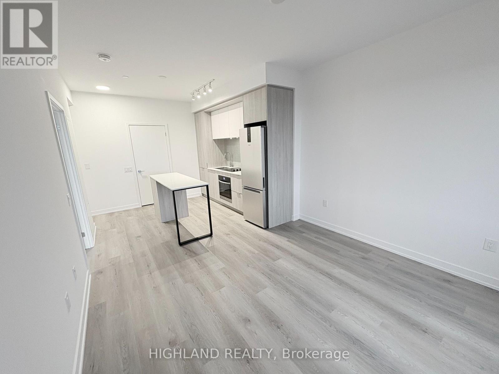 2609 - 395 Square One Drive, Mississauga, Ontario  L5B 0P6 - Photo 6 - W12588986