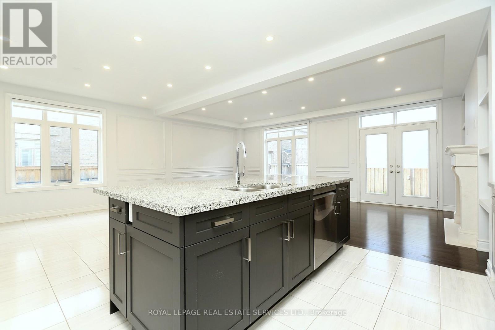 3134 Post Road, Oakville, Ontario  L6H 7C5 - Photo 7 - W12588992