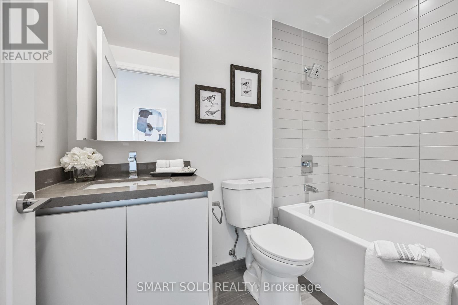 1012 - 398 Hwy 7 E, Richmond Hill, Ontario  L4B 0G6 - Photo 23 - N12467396