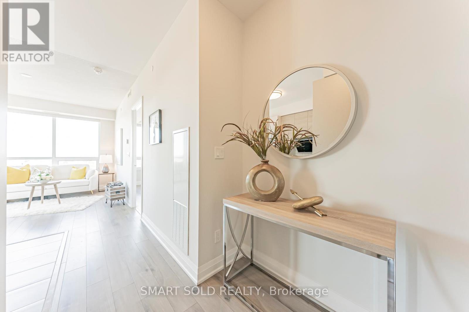 1012 - 398 Hwy 7 E, Richmond Hill, Ontario  L4B 0G6 - Photo 5 - N12467396