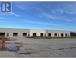 UNITS 1 TO 6 - 195 CACHET WOODS COURT, Markham, Ontario