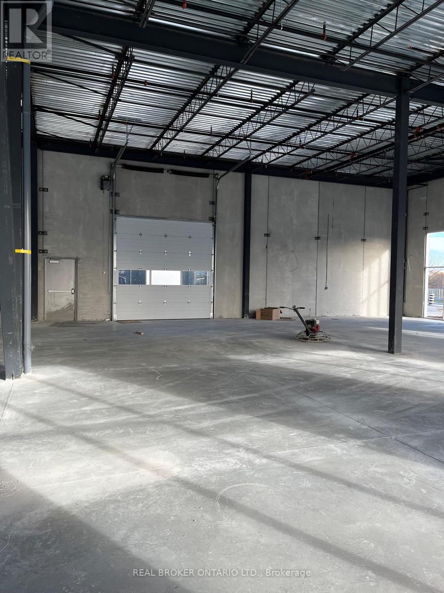 Units 1 To 6 - 195 Cachet Woods Court, Markham (Cachet), Ontario  L6C 0Z8 - Photo 9 - N12506670