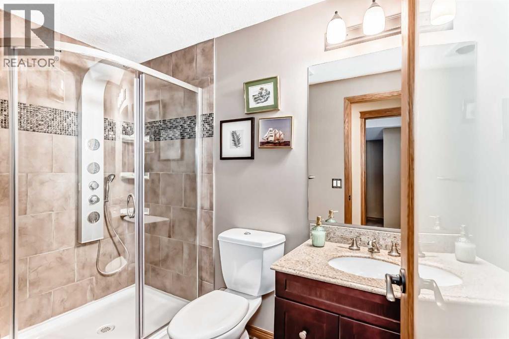 203 Hidden Spring Green Nw, Calgary, Alberta  T3A 5N4 - Photo 37 - A2272070