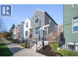 11 230 Wilson St Wilson Commons, Victoria, Ca