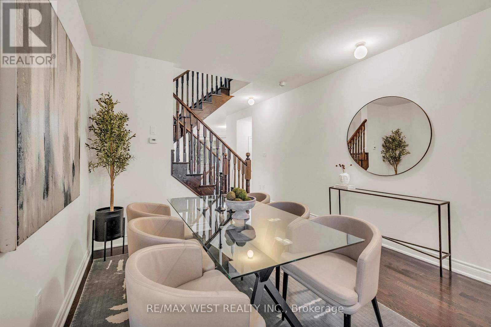 79 Algoma Drive N, Vaughan, Ontario  L4H 4H6 - Photo 6 - N12587964