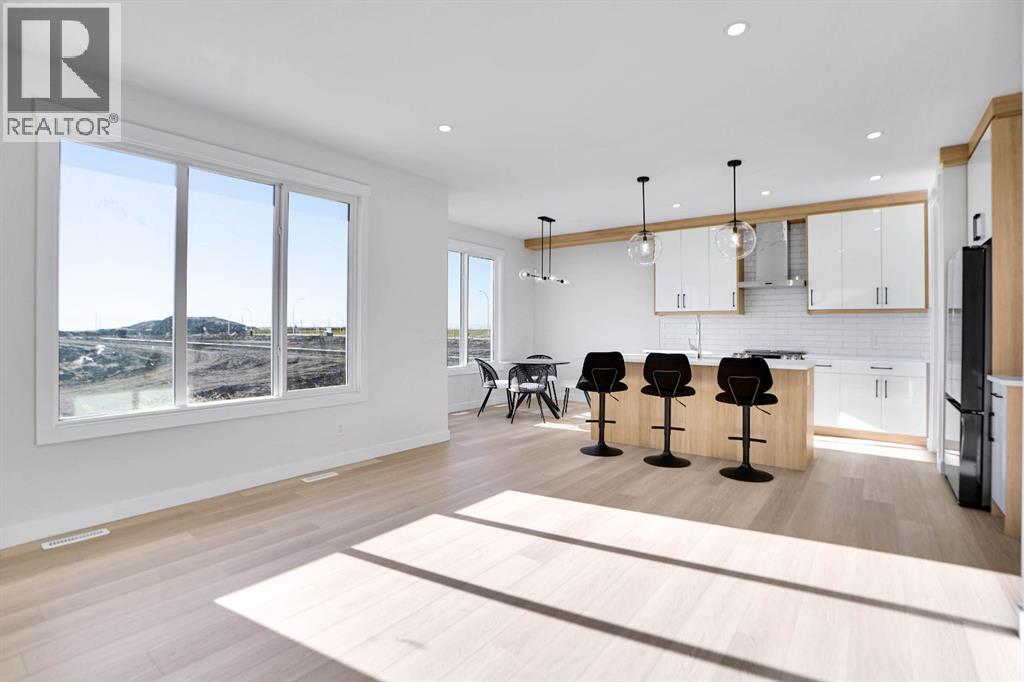 126 Waterstone Way, Chestermere, Alberta  T1X 3B2 - Photo 15 - A2269077