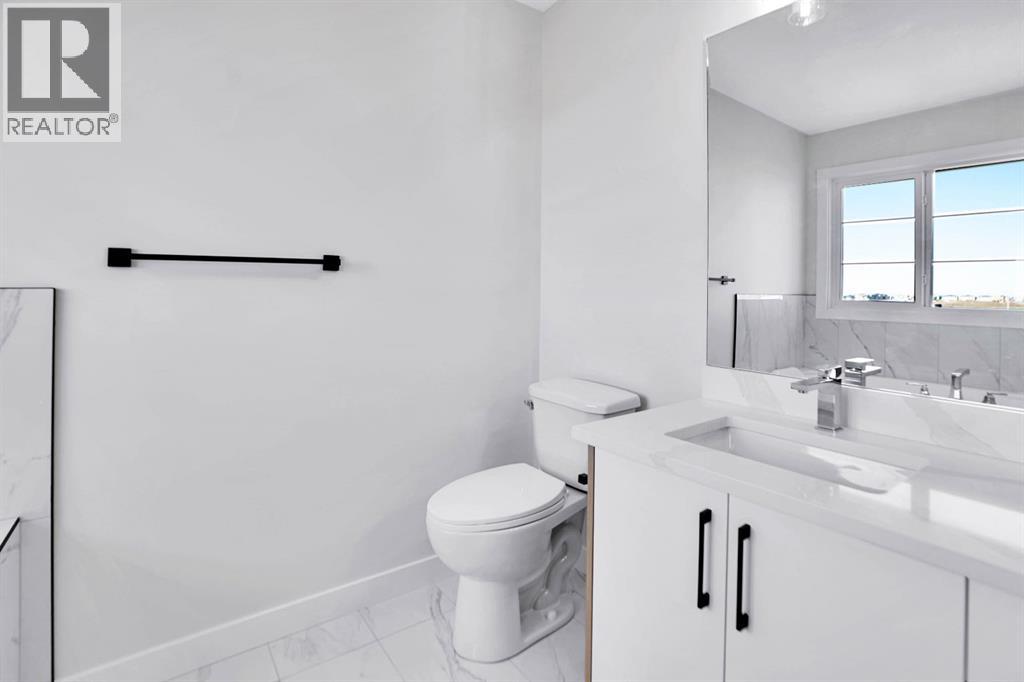 126 Waterstone Way, Chestermere, Alberta  T1X 3B2 - Photo 28 - A2269077