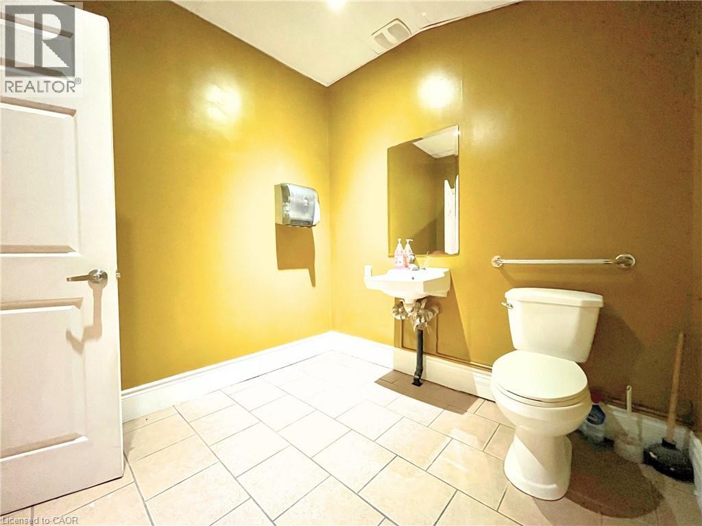 223 King Street E, Hamilton, Ontario L8N 1B6 - Photo 13 - 40753911