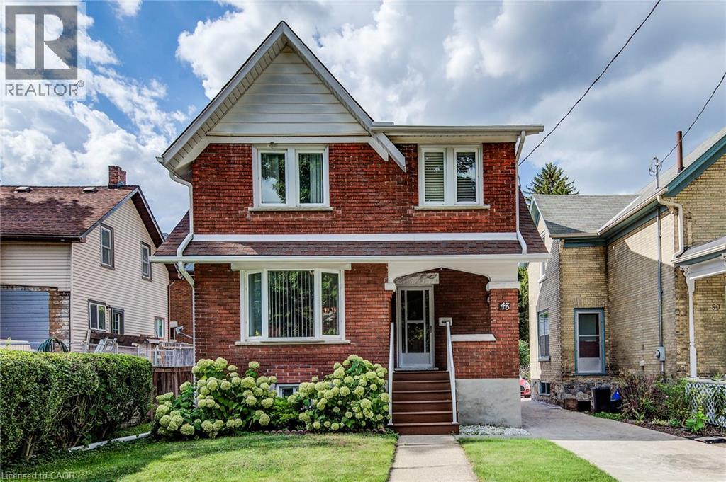 48 JOHN Street E, Waterloo, Ontario