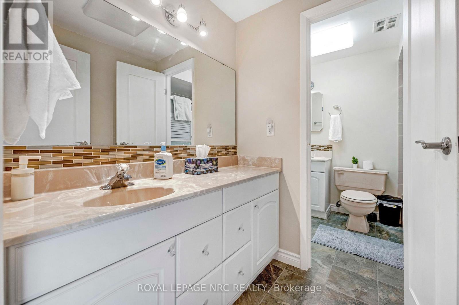 Unit - 4 - 2232 Upper Middle Road, Burlington, Ontario  L7P 2Z9 - Photo 23 - W12588998