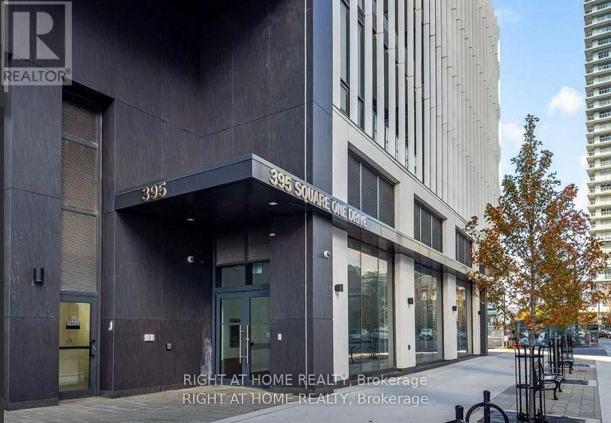 3812 - 395 Square One Drive, Mississauga, Ontario  L5B 0P6 - Photo 3 - W12587336