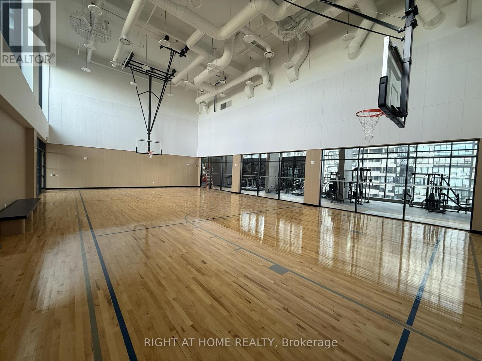 3812 - 395 Square One Drive, Mississauga, Ontario  L5B 0P6 - Photo 7 - W12587336