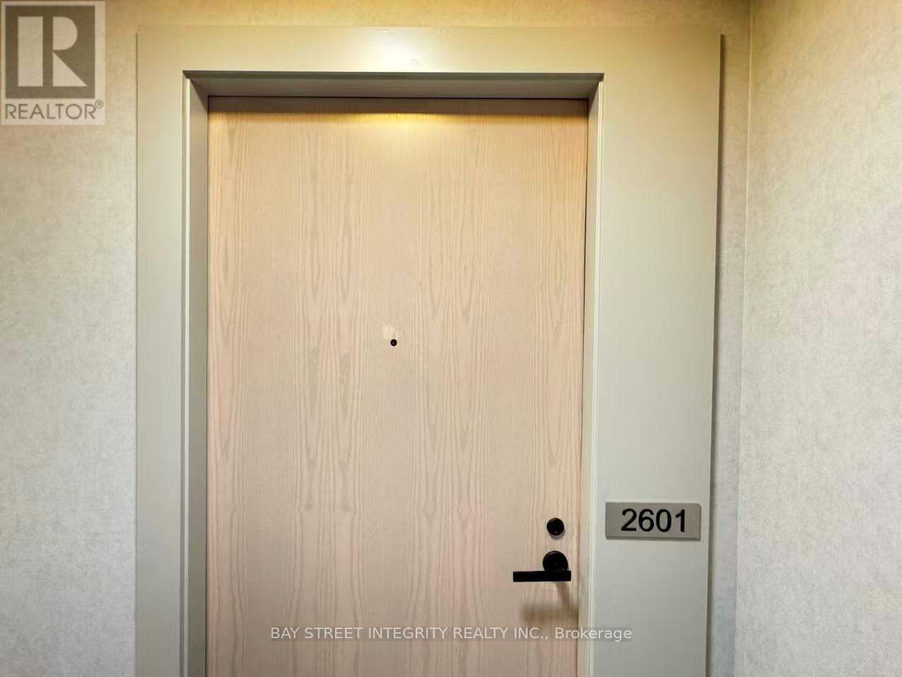 2601 - 8 INTERCHANGE WAY, Vaughan, Ontario