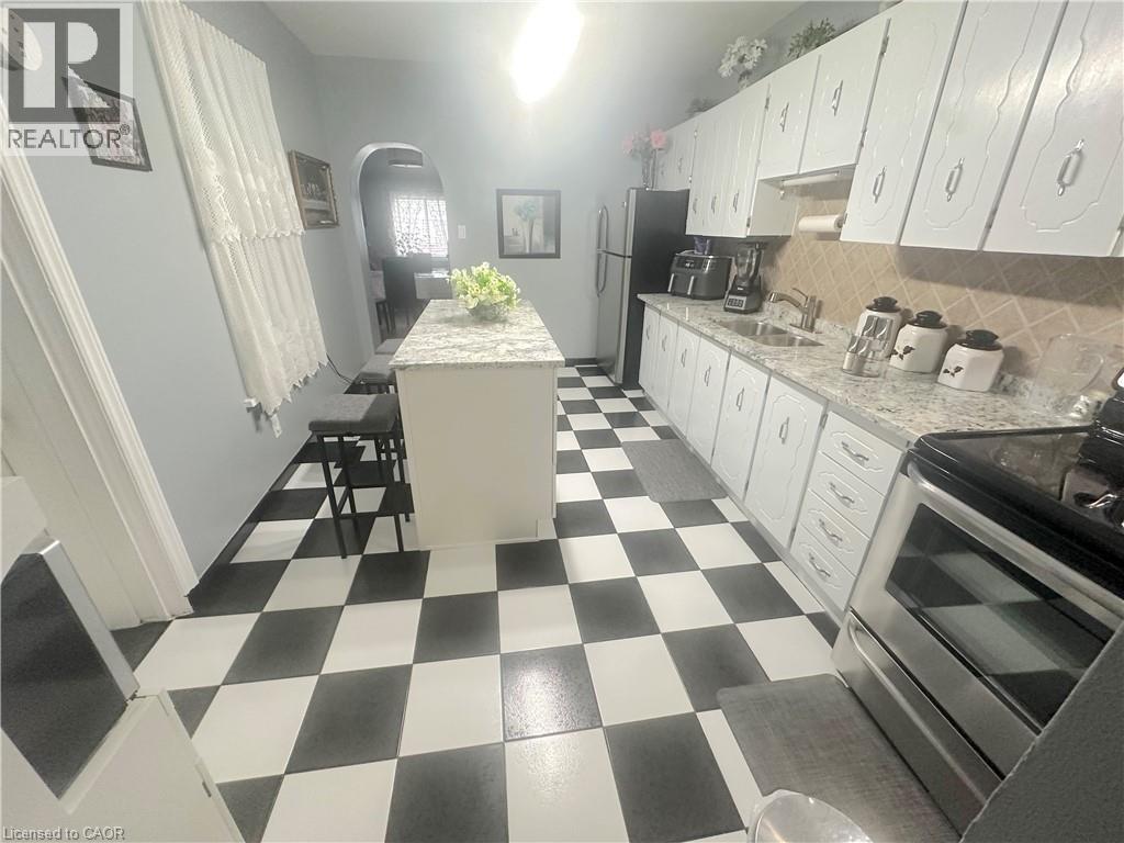 186 East Avenue N, Hamilton, Ontario  L8L 5J2 - Photo 12 - 40711822