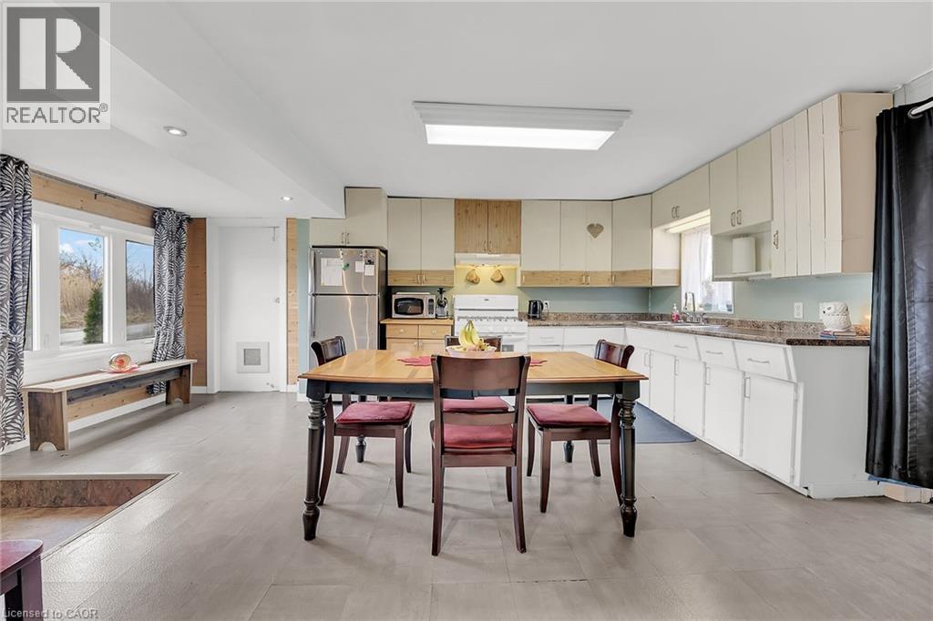 2374 St Anns Road, St. Anns, Ontario L0R 1Y0 - Photo 9 - 40715925