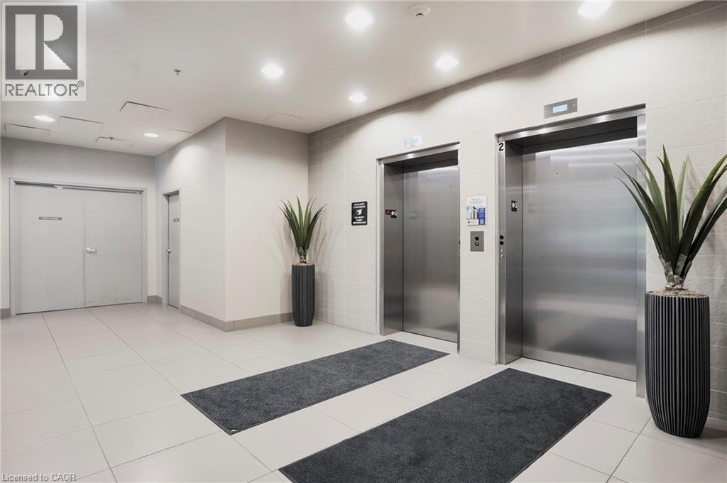 90 Charlton Avenue W Unit# 304, Hamilton, Ontario  L8P 0B4 - Photo 7 - 40776263