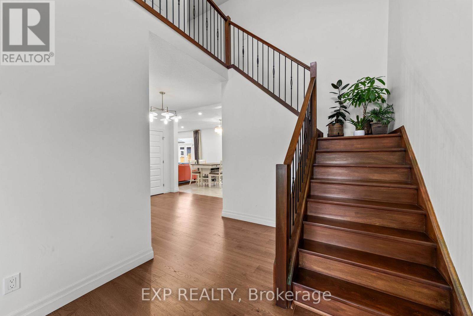 222 Boardwalk Way, Thames Centre, Ontario  N0L 1G2 - Photo 10 - X12589020