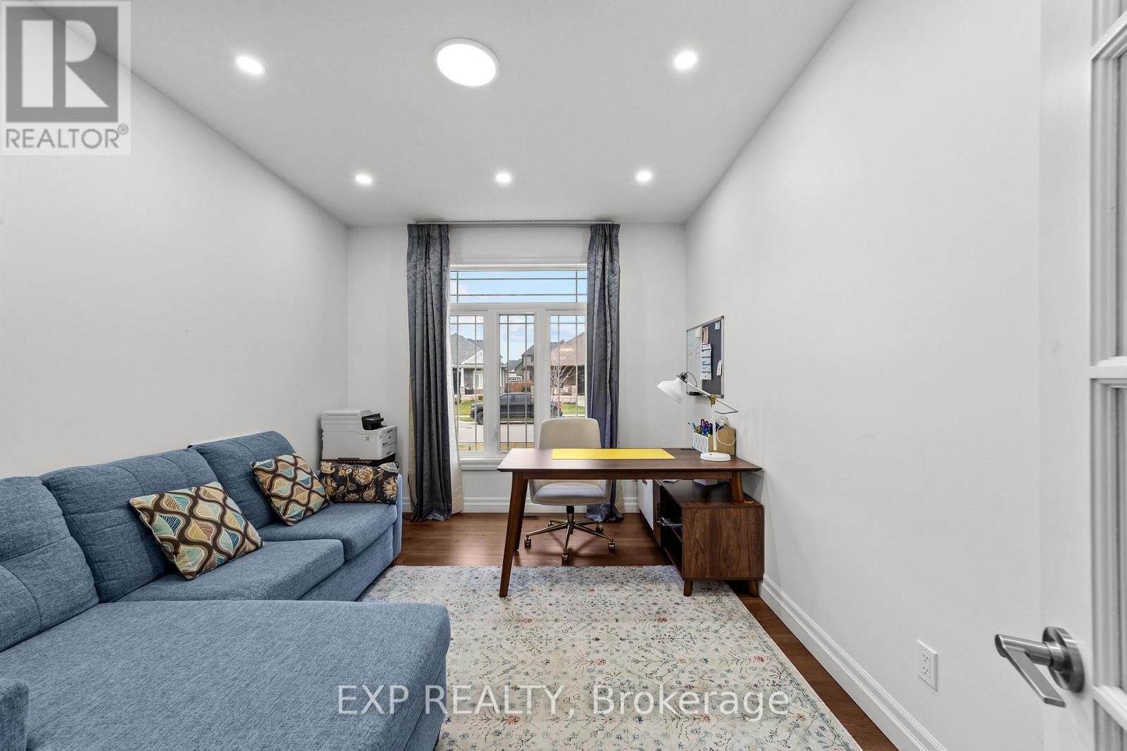 222 Boardwalk Way, Thames Centre, Ontario  N0L 1G2 - Photo 11 - X12589020