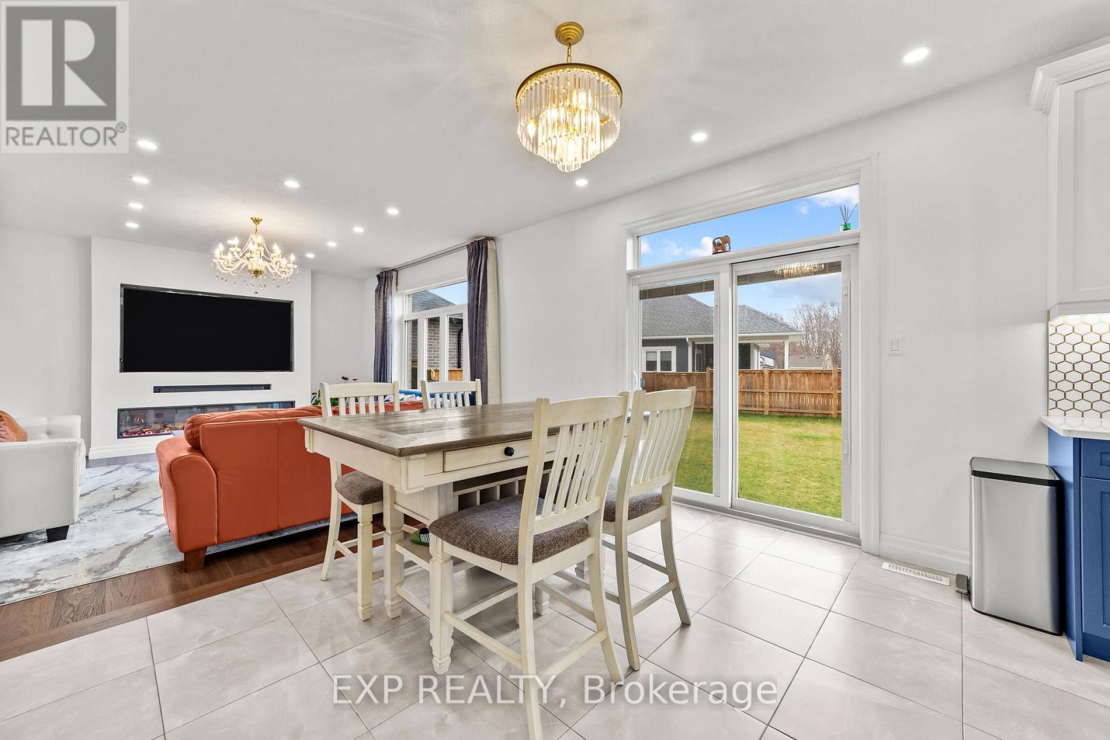 222 Boardwalk Way, Thames Centre, Ontario  N0L 1G2 - Photo 16 - X12589020