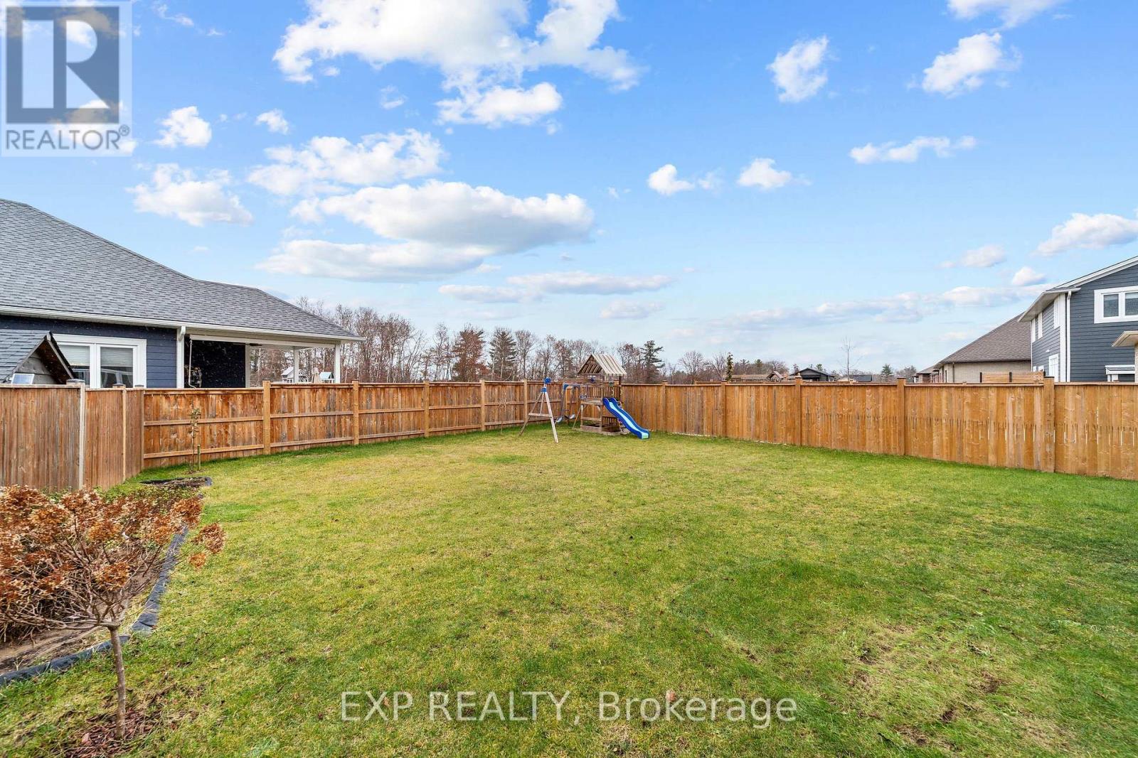 222 Boardwalk Way, Thames Centre, Ontario  N0L 1G2 - Photo 7 - X12589020