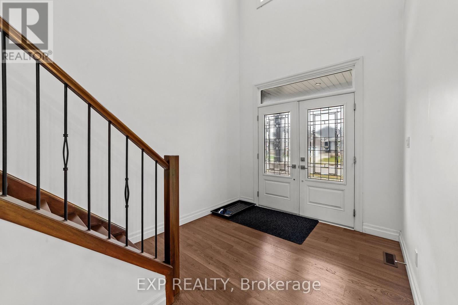 222 Boardwalk Way, Thames Centre, Ontario  N0L 1G2 - Photo 9 - X12589020