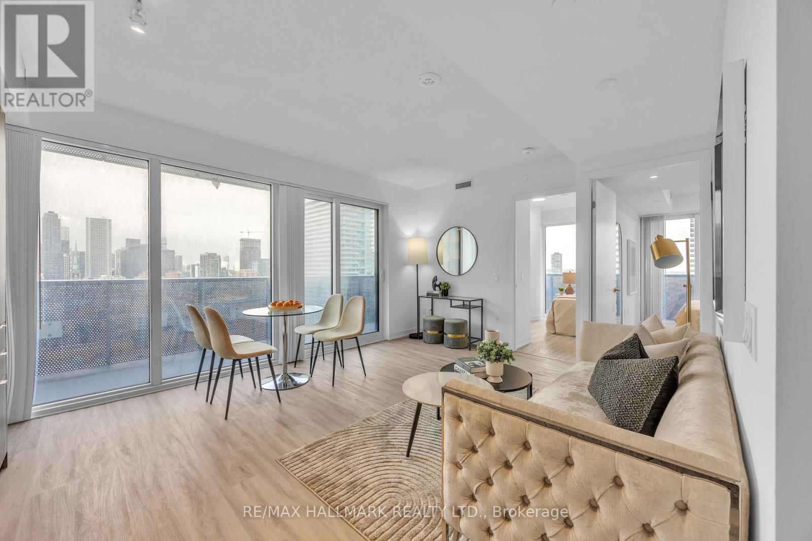 1905 - 55 Cooper Street, Toronto, Ontario  M5E 0G1 - Photo 11 - C12589040