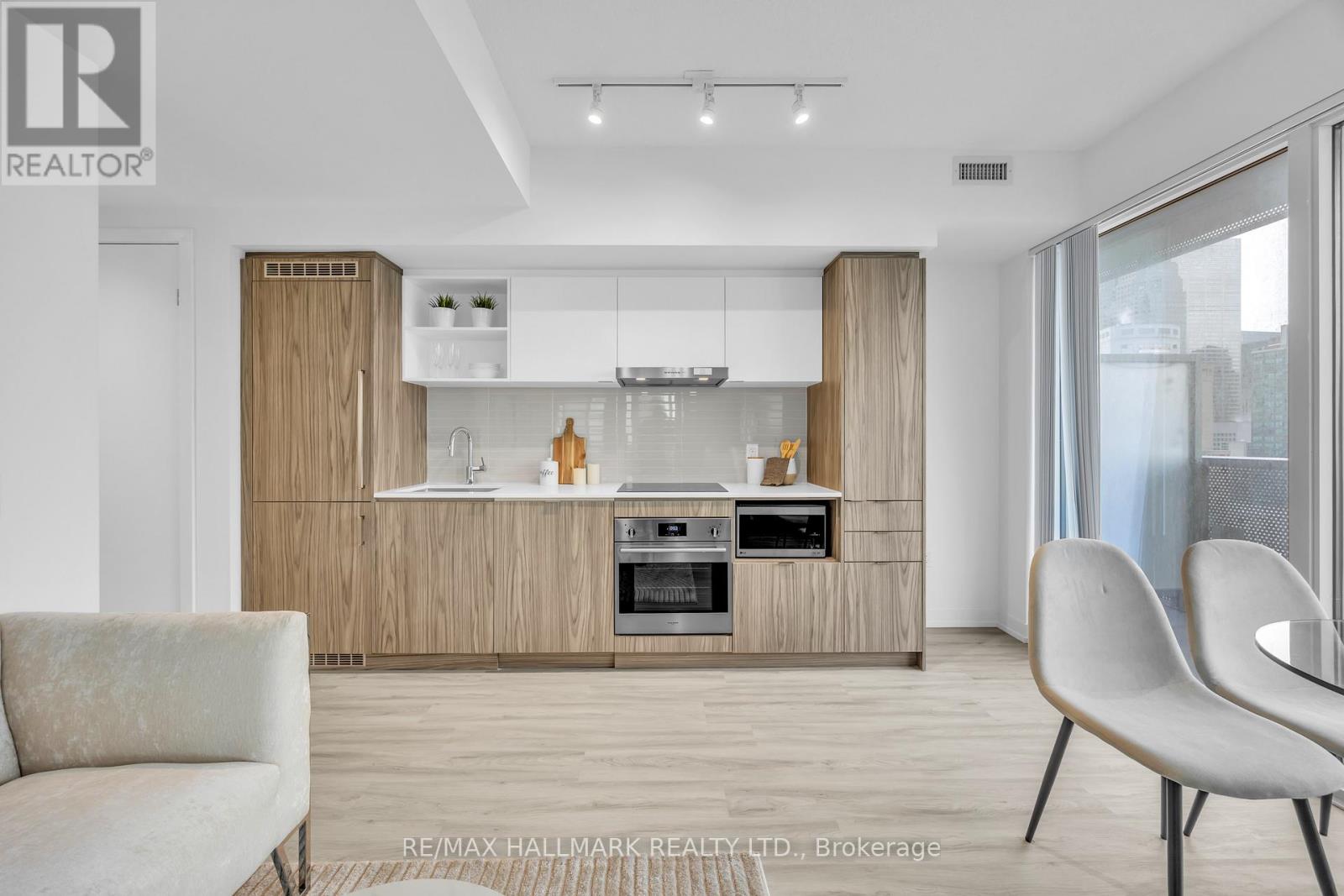 1905 - 55 Cooper Street, Toronto, Ontario  M5E 0G1 - Photo 14 - C12589040