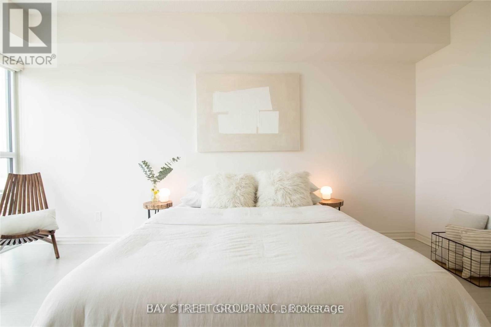 1209 - 25 Lower Simcoe Street, Toronto, Ontario  M5J 3A1 - Photo 9 - C12589054