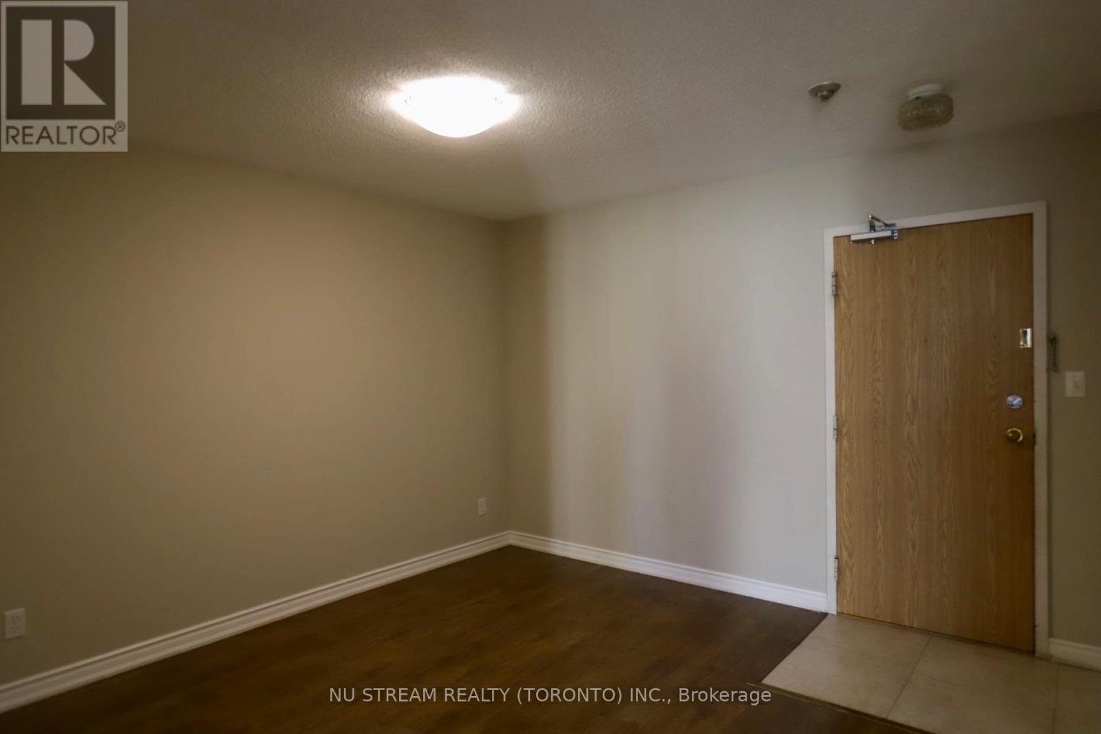 1006 - 175 Bamburgh Circle, Toronto, Ontario  M1W 3X8 - Photo 4 - E12589032