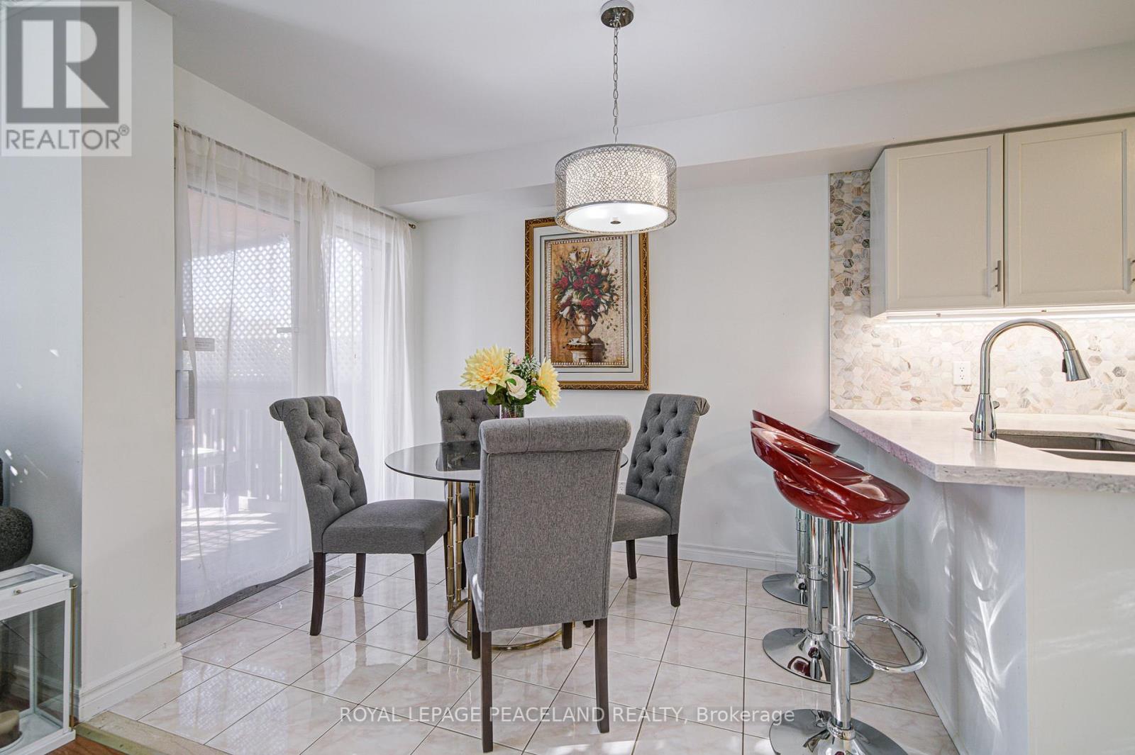 14 Oglevie Drive, Whitby, Ontario  L1R 2Y4 - Photo 15 - E12589038