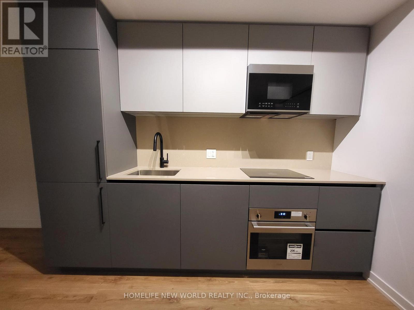 329 - 35 Parliament Street, Toronto, Ontario  M5A 0Z5 - Photo 2 - C12561856