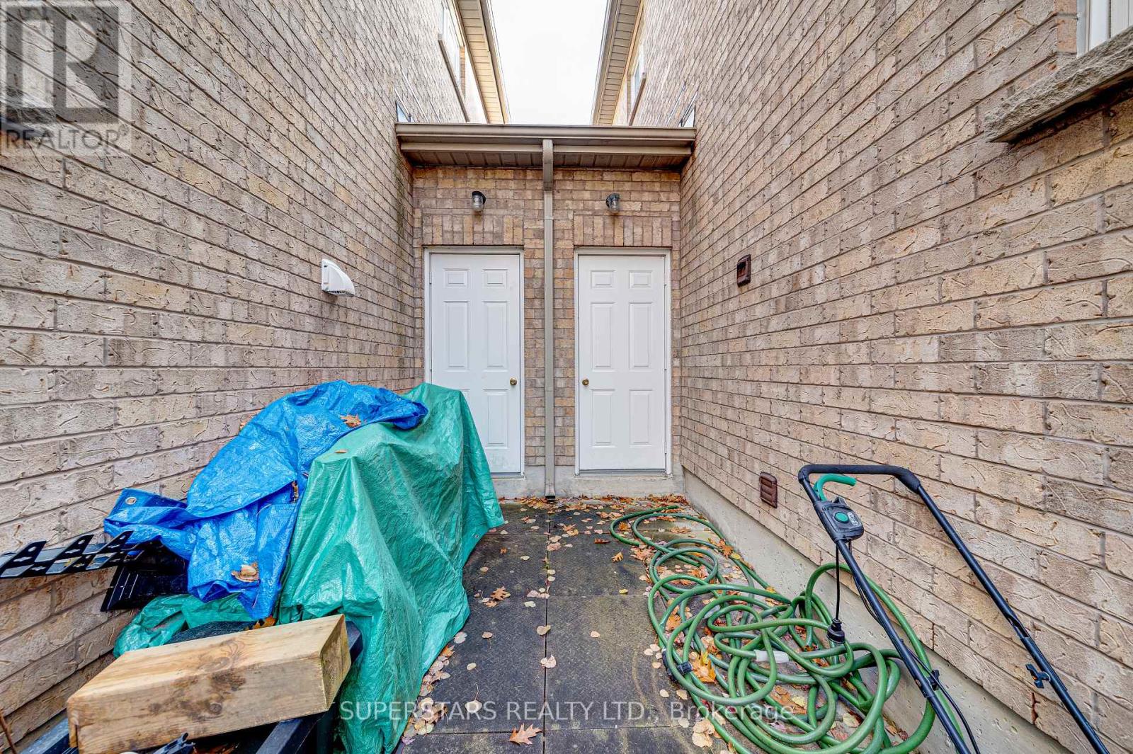 58 Wood Rim Drive, Richmond Hill, Ontario  L4E 4S2 - Photo 37 - N12589014