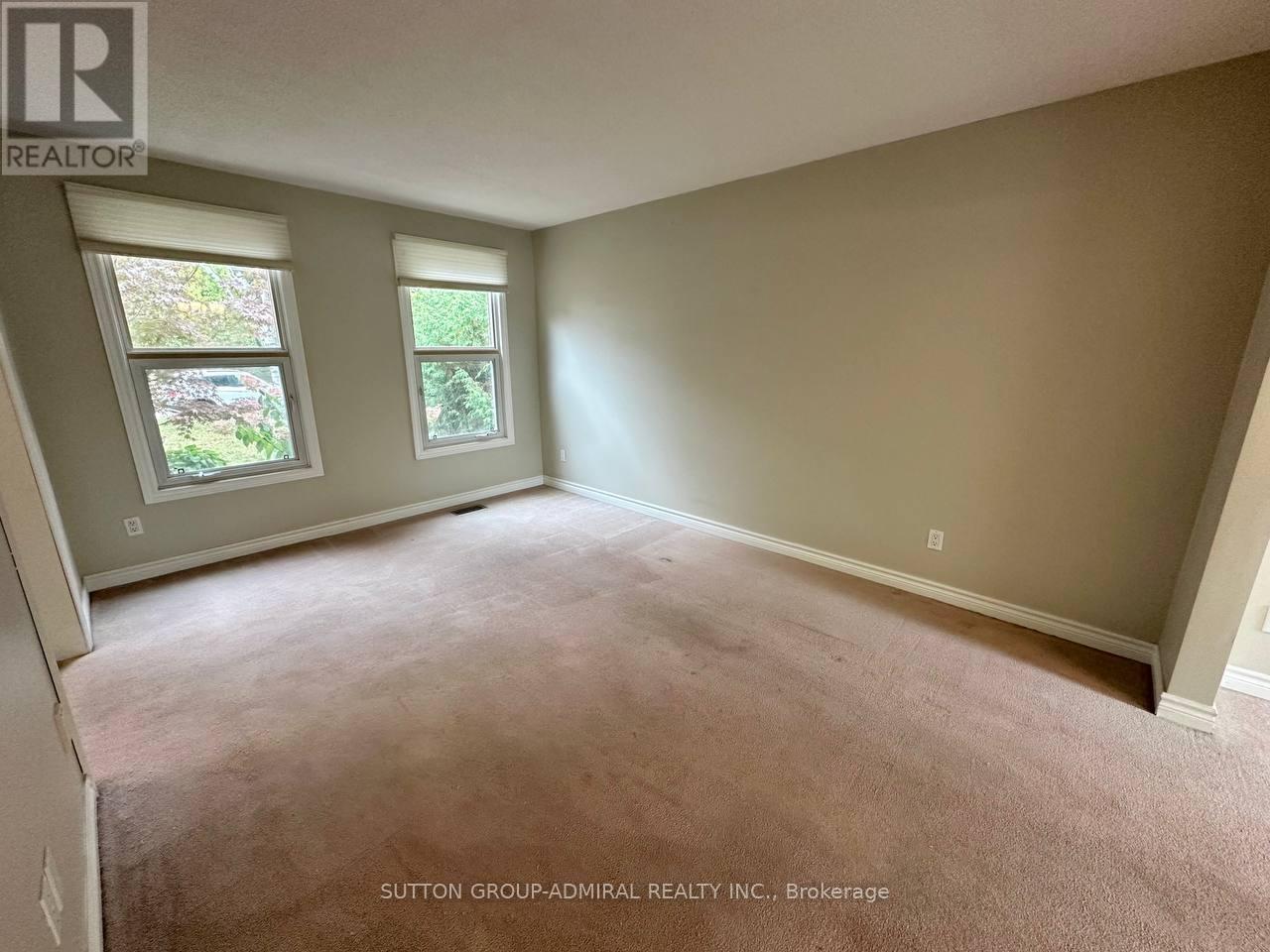 102 Hazelwood Drive, Newmarket, Ontario  L3Y 3G3 - Photo 14 - N12589026