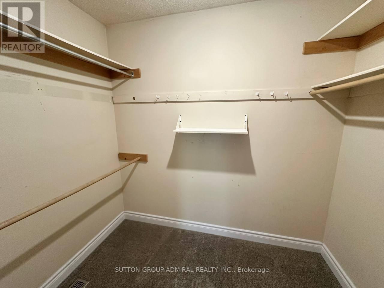 102 Hazelwood Drive, Newmarket, Ontario  L3Y 3G3 - Photo 19 - N12589026