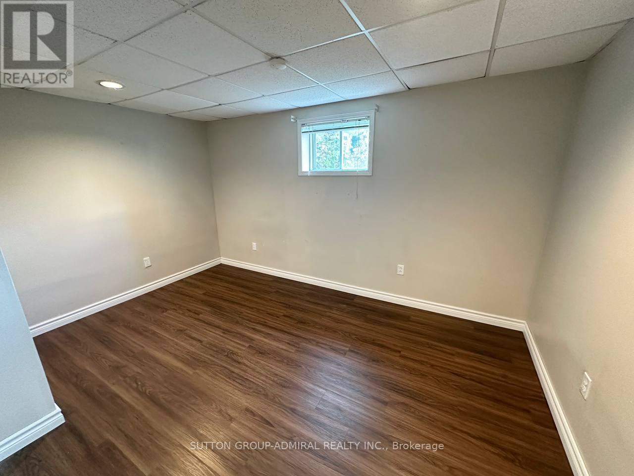 102 Hazelwood Drive, Newmarket, Ontario  L3Y 3G3 - Photo 24 - N12589026