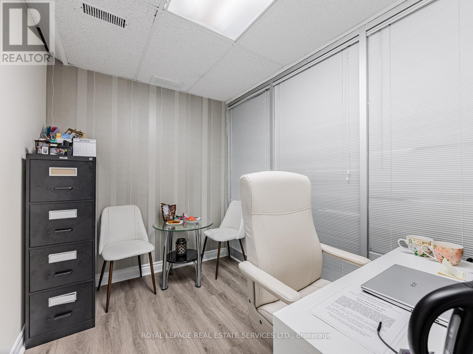 35b - 7378 Yonge Street, Vaughan, Ontario  L4J 8J1 - Photo 25 - N12589042