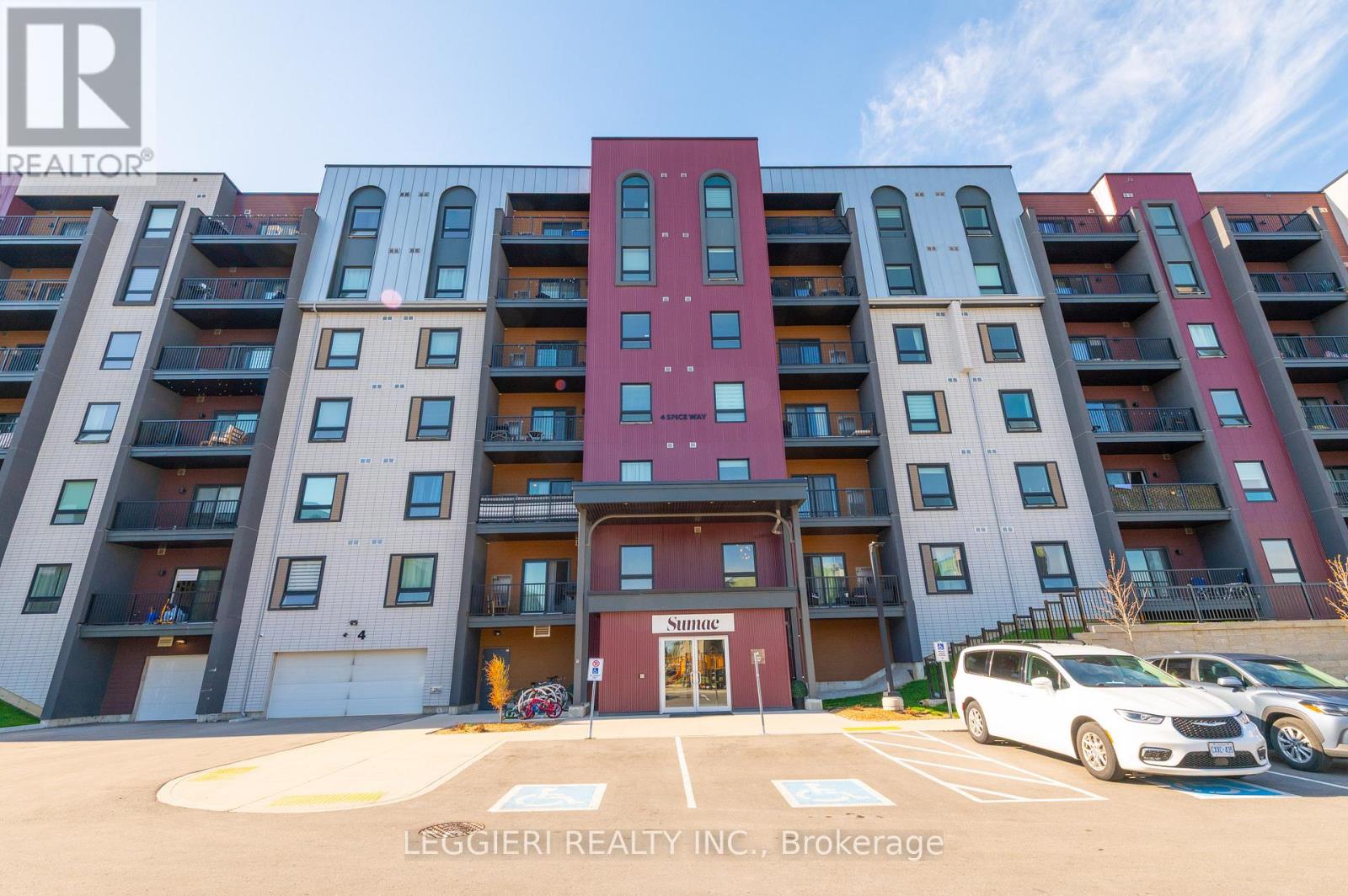 615 - 4 SPICE WAY, Barrie, Ontario