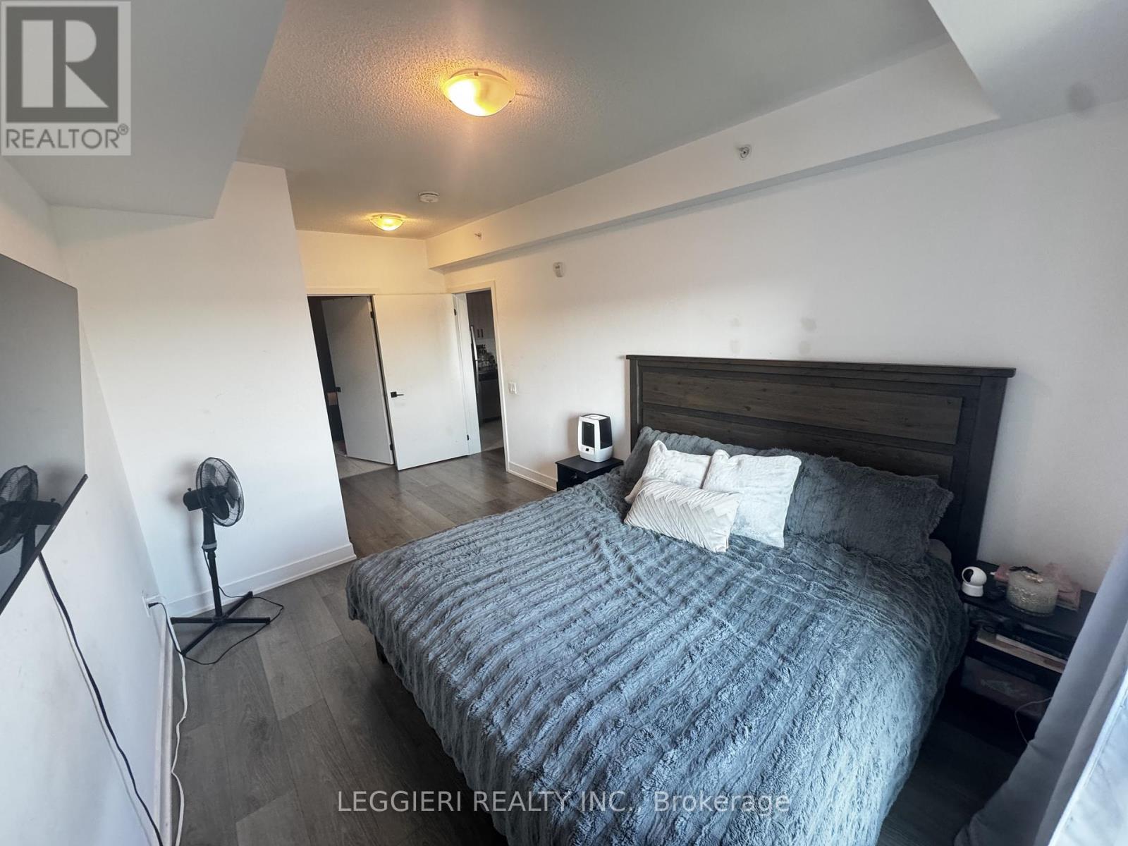 615 - 4 Spice Way, Barrie, Ontario  L9J 0M2 - Photo 13 - S12589010