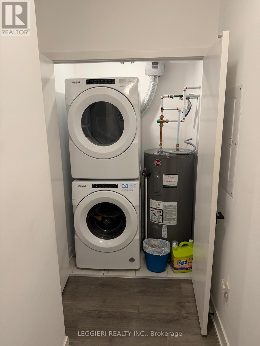 615 - 4 Spice Way, Barrie, Ontario  L9J 0M2 - Photo 17 - S12589010