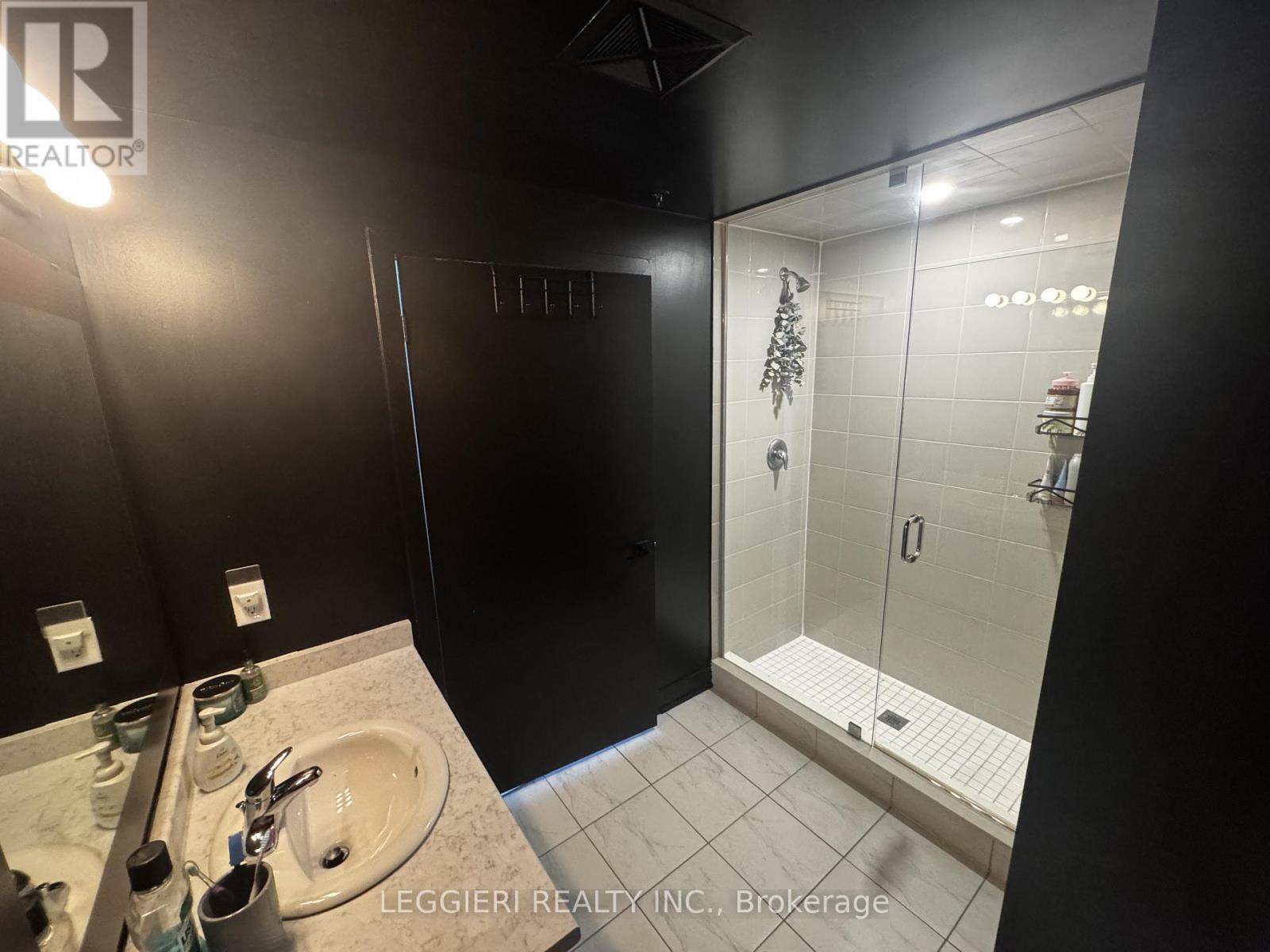 615 - 4 Spice Way, Barrie, Ontario  L9J 0M2 - Photo 19 - S12589010