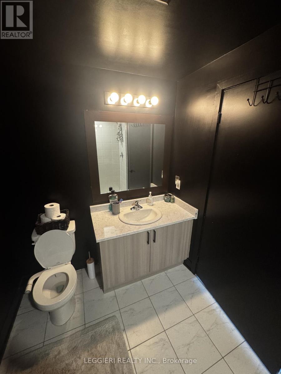 615 - 4 Spice Way, Barrie, Ontario  L9J 0M2 - Photo 21 - S12589010