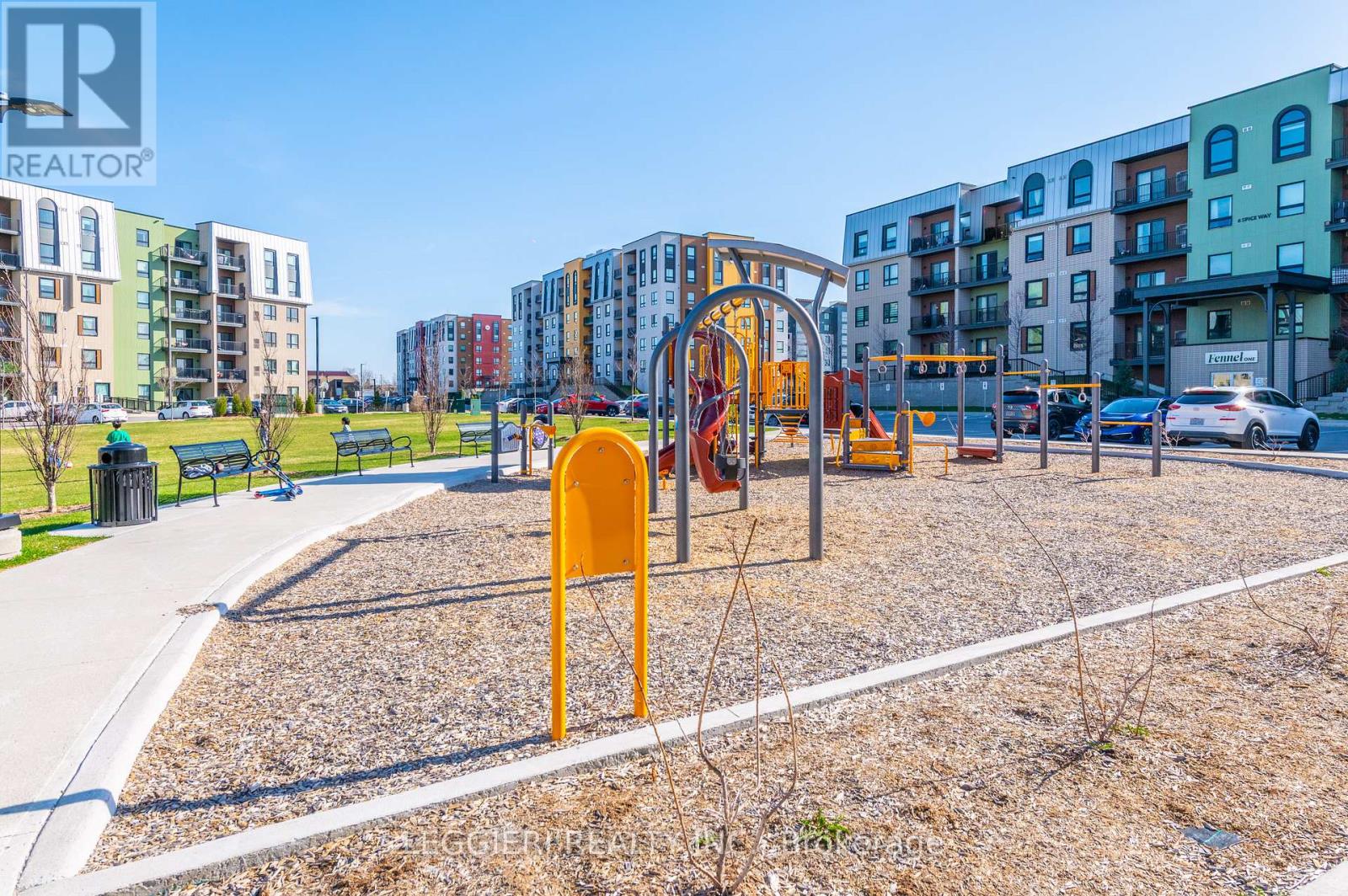 615 - 4 Spice Way, Barrie, Ontario  L9J 0M2 - Photo 29 - S12589010