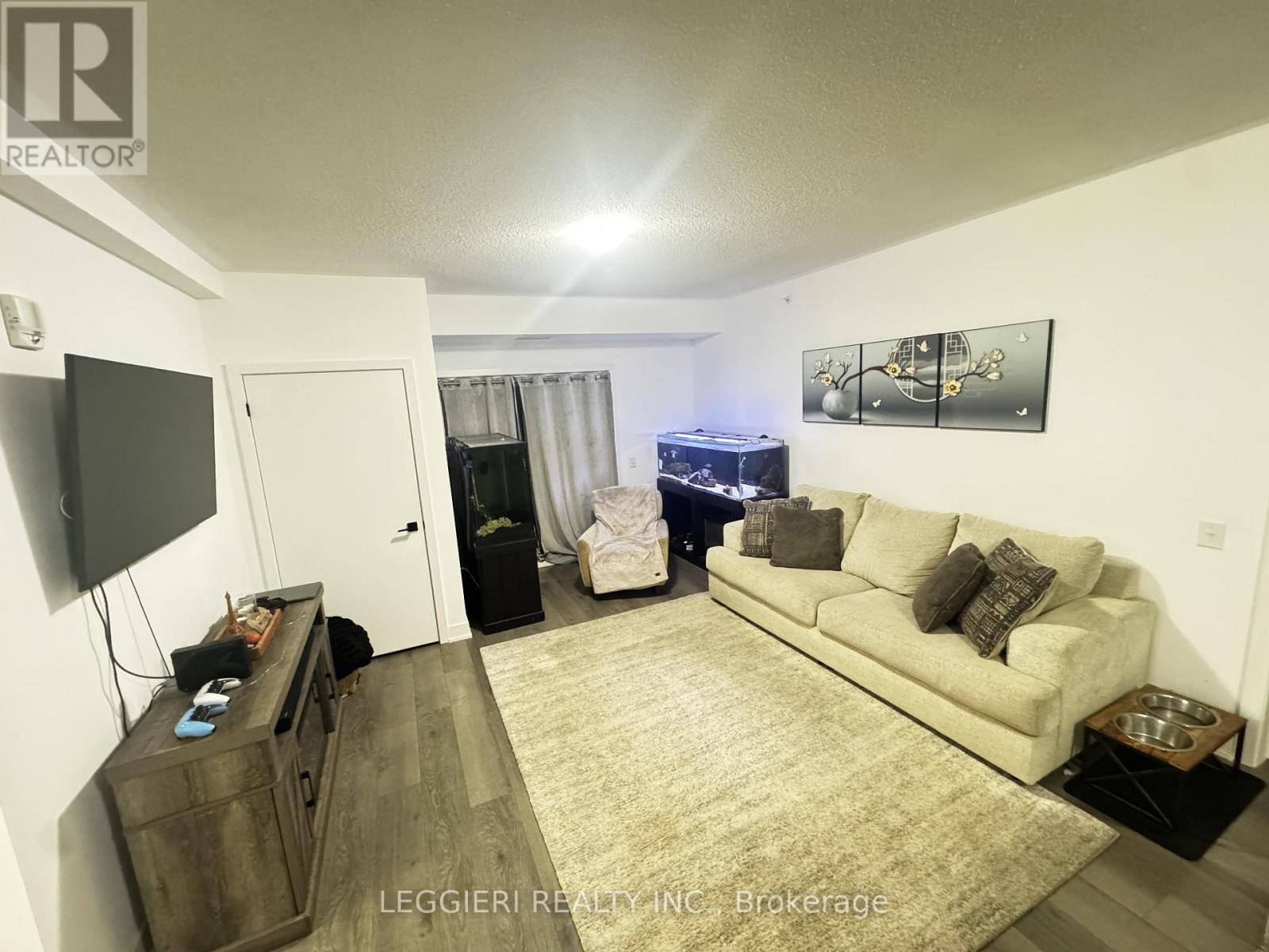 615 - 4 Spice Way, Barrie, Ontario  L9J 0M2 - Photo 8 - S12589010