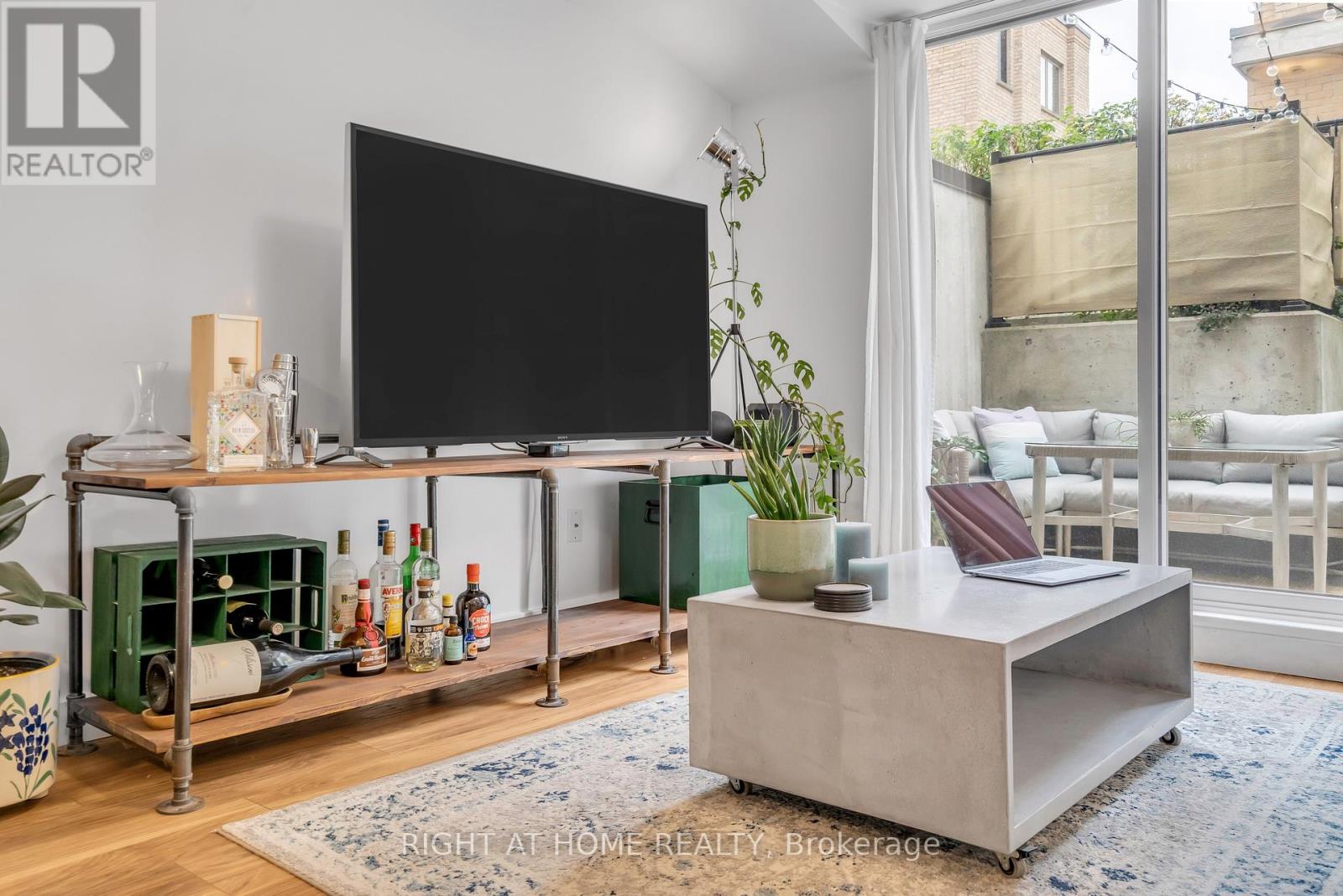 146 - 12 Foundry Avenue, Toronto, Ontario  M6H 0A7 - Photo 15 - W12589006