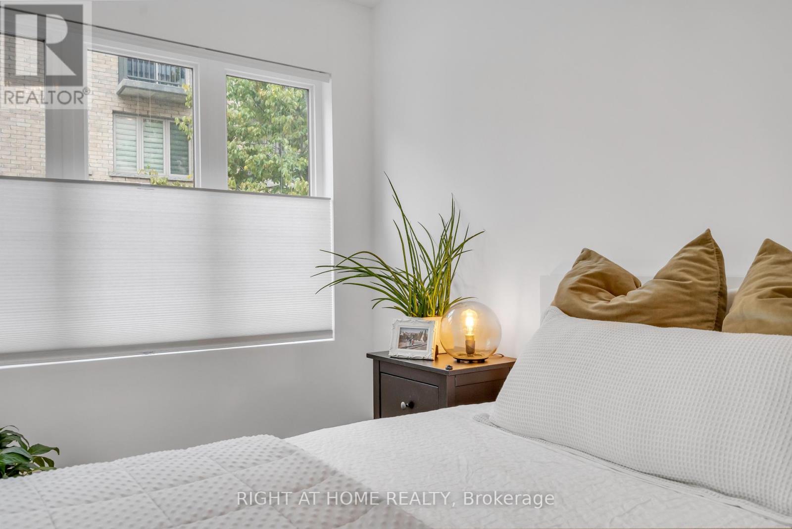 146 - 12 Foundry Avenue, Toronto, Ontario  M6H 0A7 - Photo 30 - W12589006