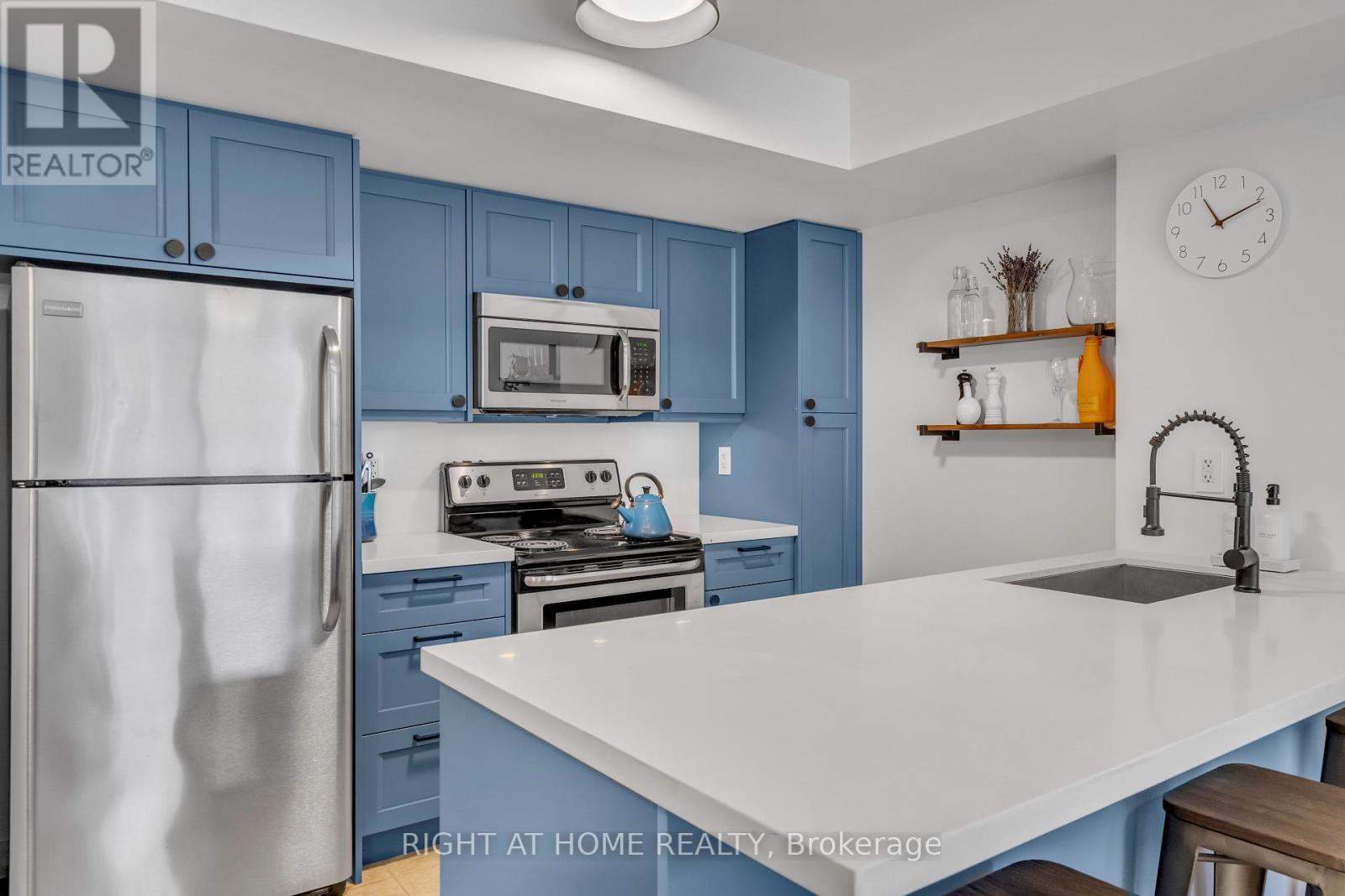 146 - 12 Foundry Avenue, Toronto, Ontario  M6H 0A7 - Photo 9 - W12589006