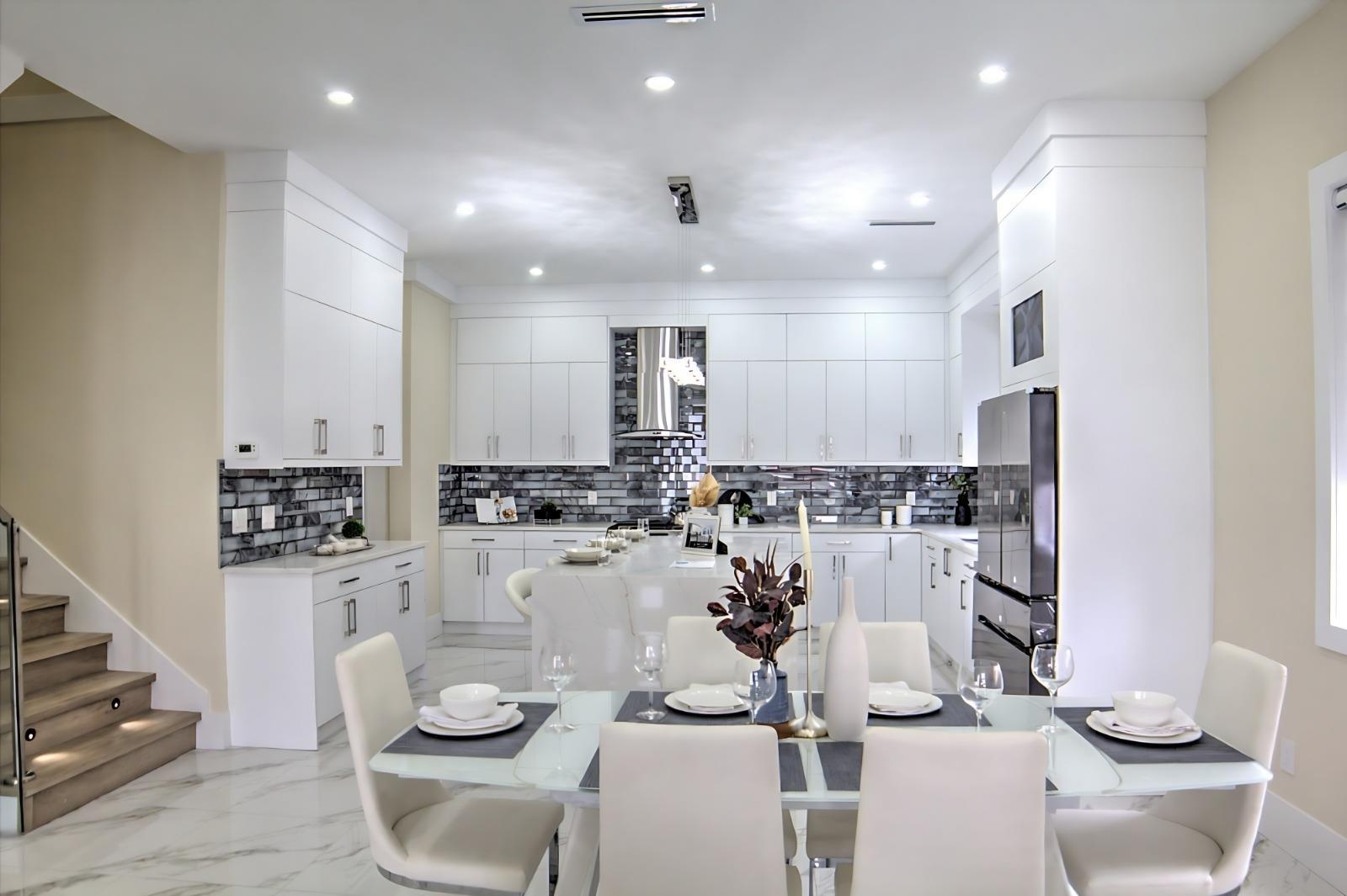 5171 57 Street, Ladner, British Columbia  V4K 3G2 - Photo 2 - R3048493