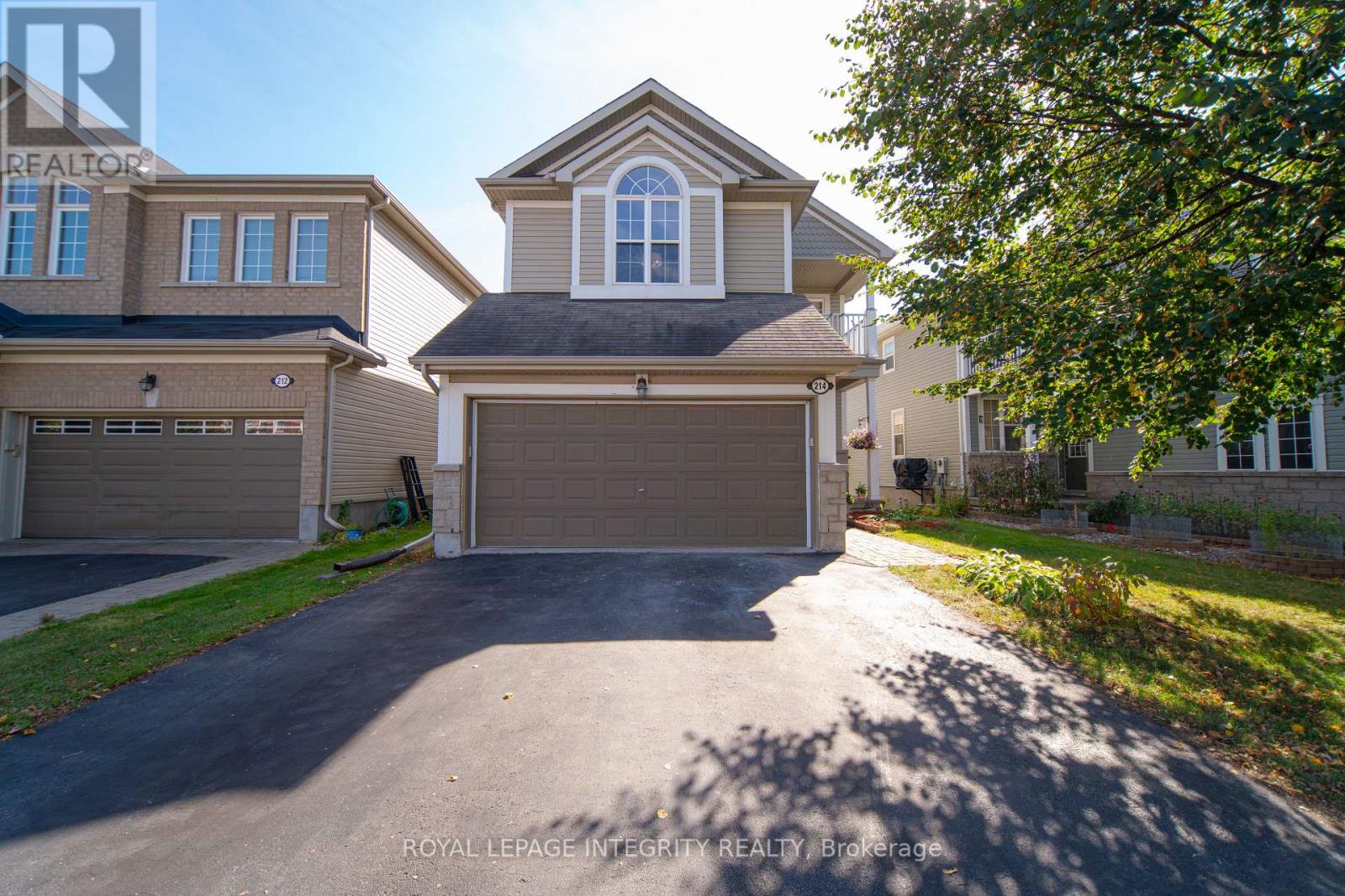 214 HUNTSVILLE DRIVE, Ottawa, Ontario